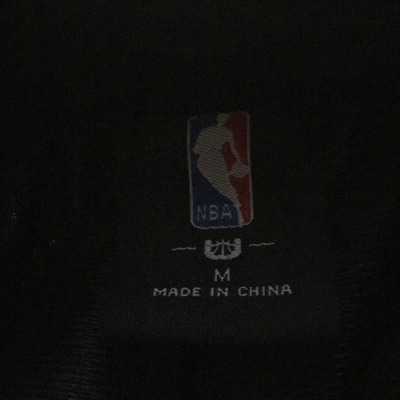 NBA Golden Stare Warriors Basketball Shorts Size Medium NWT - Picture 8 of 8